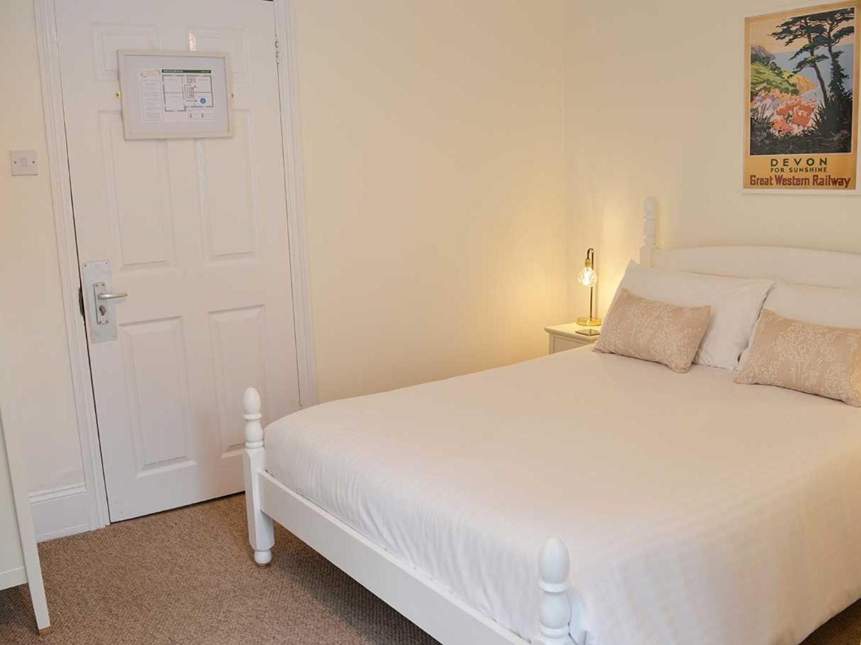 East Lyn House Bed & Breakfast Lynmouth Oda fotoğraf